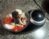 Foto del paso 2 de la receta: Burritos vegetarianos, con salsa de tomate casera