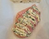 Foto del paso 4 de la receta: Pollo hasselback con espinacas y queso