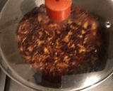Foto del paso 3 de la receta: Torta de plátano maduro con galletas
