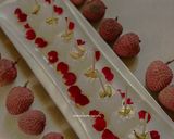 A picture of step 8 of Lychee Sandesh.