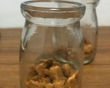 Foto langkah ke 1 dari resep Chia Pudding Lotus Biscoff.
