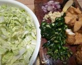 Foto langkah ke 1 dari resep Sayur sawi putih tahu santan.