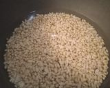 Foto langkah ke 1 dari resep Susu Kedelai.