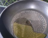 A picture of step 1 of Daliya Ladoos.