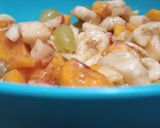 A picture of step 4 of Seasonal fruit chaat.