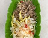 Hình bước làm 2 của món Ché trộn xoài