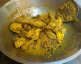 Foto langkah ke 3 dari resep Ayam goreng lengkuas simple.
