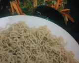 A picture of step 7 of Aisha's Special stir fry noodles with minced meat and sunny side up egg.