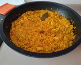 A picture of step 5 of Chicken Paella.