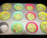 Foto del paso 5 de la receta: Magdalenas con alga espirulina y queso light
