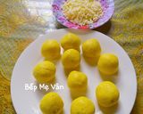 Hình bước làm 3 của món Bánh bí đỏ bọc phô mai chiên giòn