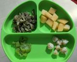 Hình bước làm 3 của món Bò xào nấm
