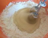 Foto langkah ke 1 dari resep Jelita Marble Cake.