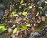 Foto langkah ke 4 dari resep Cumi Asin Pete Cabe Ijo.