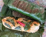 Foto langkah ke 8 dari resep 124. Nasi Bakar Ayam Suwir Kemangi.