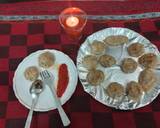 Chicken momos with spicy sauce recipe step 2 photo