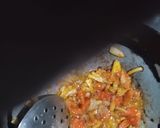 A picture of step 1 of Frie rice.