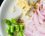 A picture of step 1 of Kashmiri pulao.