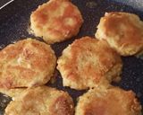 A picture of step 4 of Aloo tikki.