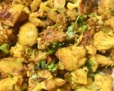 A picture of step 8 of Aloo gobhi.