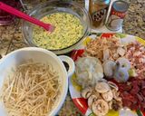 A picture of step 1 of Bánh xèo.