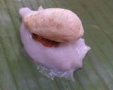 Foto langkah ke 8 dari resep Nagasari lumer isi gula merah.
