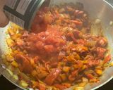A picture of step 5 of Chicken Paprika.
