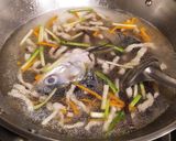 虱目魚頭麵和虱目魚尾蒟蒻的食譜步驟5照片
