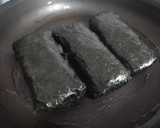 Foto del paso 4 de la receta: Papillote de merluza en alga nori, con noodles y salsa de curry