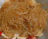 Foto langkah ke 3 dari resep Bihun goreng.