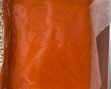 Foto del paso 2 de la receta: Cuadraditos de papaya con masa vegana sin lácteos