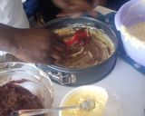 A picture of step 3 of Marble cake.