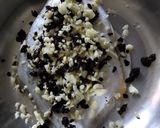 A picture of step 2 of Pompano in Salted Black Bean.
