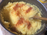 Cuadraditos de polenta con queso