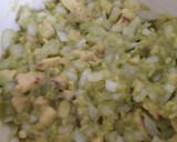 Foto del paso 3 de la receta: Tartar de Bacalao con Aguacate y Tomate