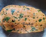 A picture of step 2 of Arbi Leaves Thepla /Parathas.