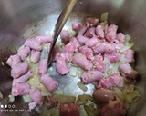 Foto del paso 2 de la receta: Lentejas con salchichas y setas en 25 minutos