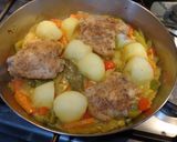 Foto del paso 4 de la receta: Muslos de pollo estofados al curry