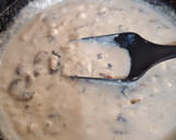 Foto del paso 6 de la receta: Pasta con crema de champiñones y tocino