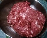 A picture of step 2 of Beef Kofta Curry.