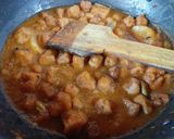 A picture of step 9 of Soyabean in Ginger Orange Sauce (Ada Komola Soyabean).