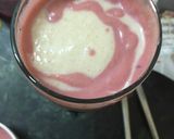 A picture of step 4 of Triple fruit- triple dry fruit smoothie.