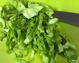 Foto del paso 1 de la receta: Salpicón de pollo al ajo