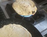 A picture of step 2 of Makke di Roti.