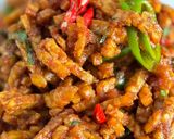 Foto langkah ke 3 dari resep Orek tempe pedas manis.