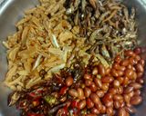 Foto langkah ke 1 dari resep Sambel kering tempe teri KACANG.