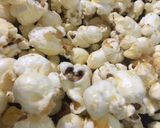 Hình bước làm 3 của món Bắp rang bơ