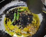A picture of step 3 of Bhindi ki sabzi.