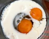 A picture of step 1 of My Spinache & Cheese Omelette 😋.