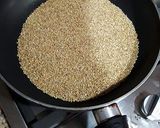 Foto del paso 2 de la receta: Chebakia hojaldrada de frutos secos y bañada en miel silvestre